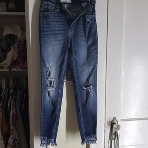 Kancan Jeans  size 2 /25. Ankle skinny
